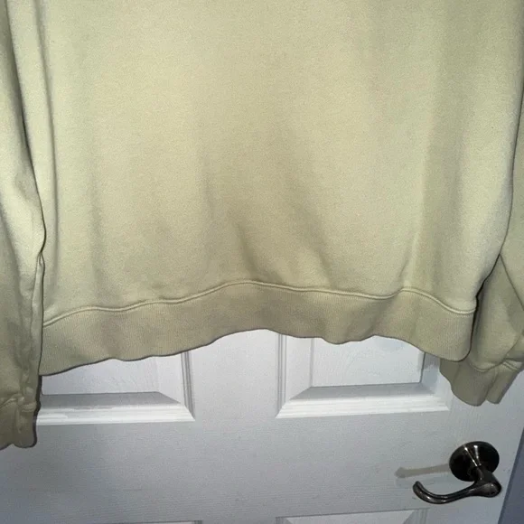 Vuori Crewneck Sweatshirt in Sage Green - Picture 7 of 10
